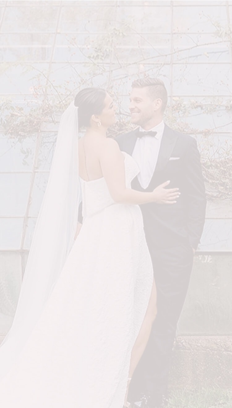 Photo of real bride and groom - Mobile Image